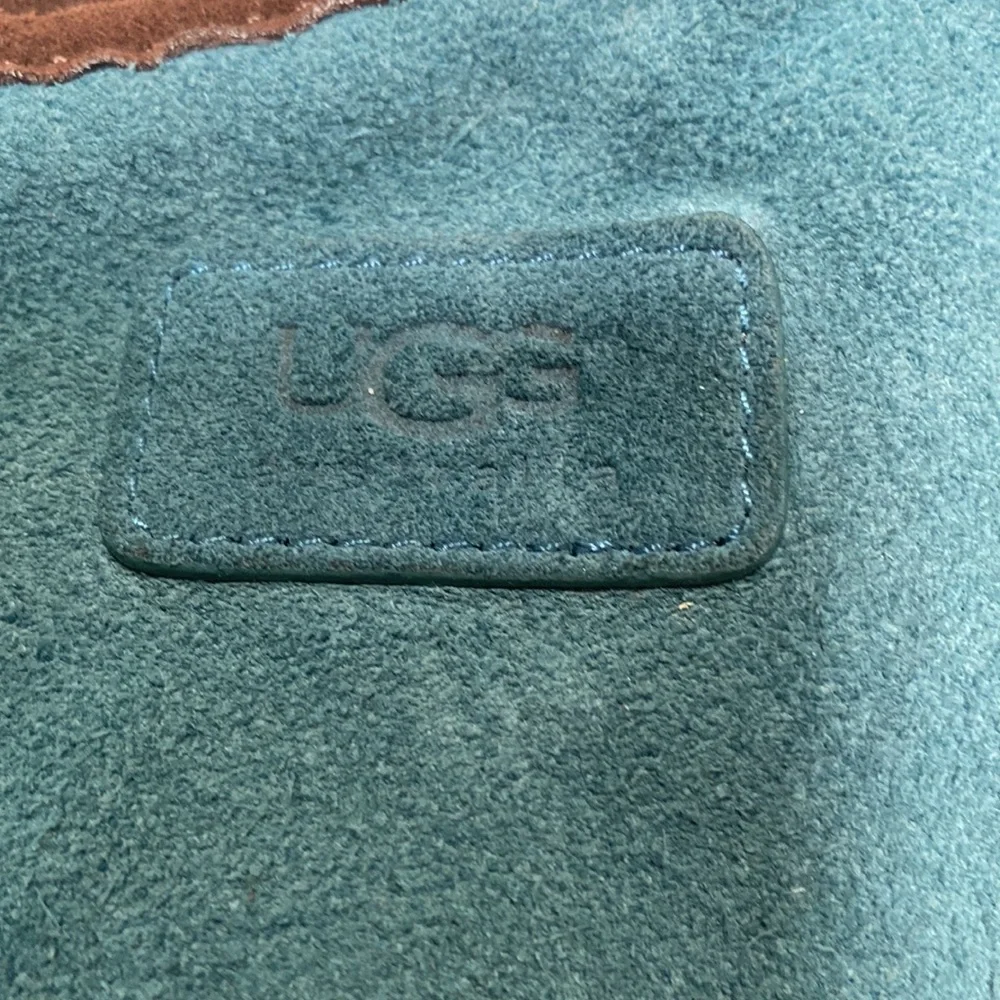 Ugg Suede bag. Tri color. Authentic - Picture 4 of 7